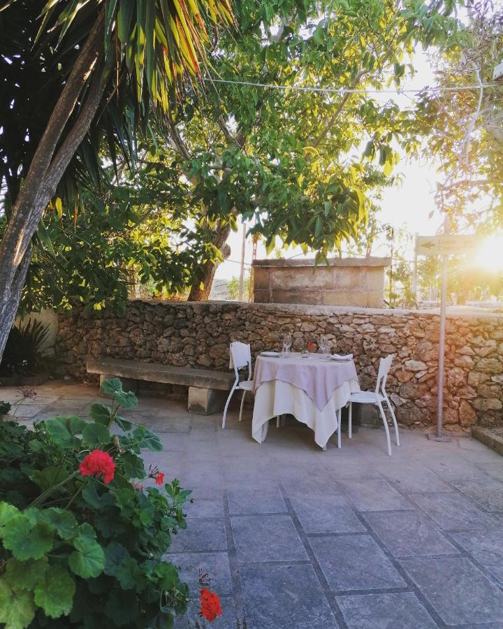 Masseria Agriturismo Il Sorriso Degli Ulivi - Dimora Di Charme Gallipoli Exteriér fotografie
